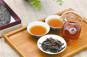养生茶饮，茶香糕点，双重享受